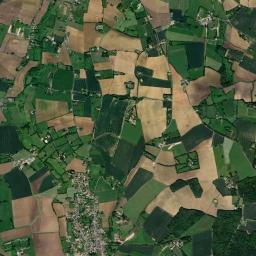 Souligné-sous-Ballon High Resolution Satellite Map