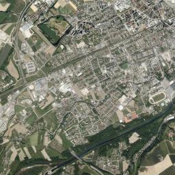 Lichtenegg High Resolution Satellite Map