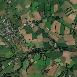 Cléguérec High Resolution Satellite Map