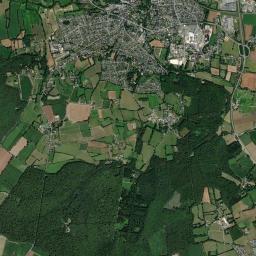 Montfort-sur-Meu High Resolution Satellite Map