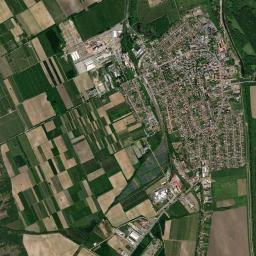Vásárosnamény High Resolution Satellite Map