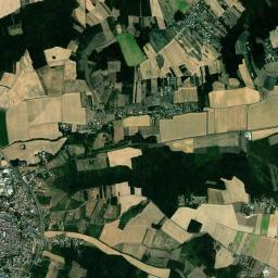 Villeneuve-sur-Yonne High Resolution Satellite Map