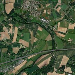 Neuville-sur-Sarthe High Resolution Satellite Map