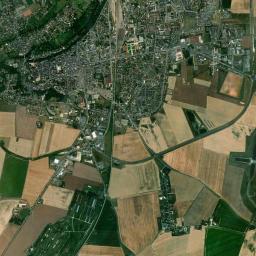 Châteaudun High Resolution Satellite Map