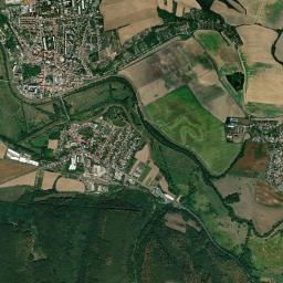 Šahy High Resolution Satellite Map