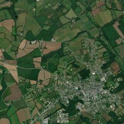 Scaër High Resolution Satellite Map