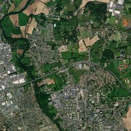 Coulaines High Resolution Satellite Map