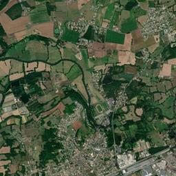 Champagné High Resolution Satellite Map