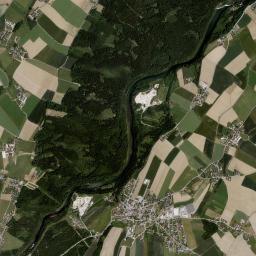 Roitham High Resolution Satellite Map