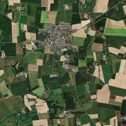 Piré-sur-Seiche High Resolution Satellite Map