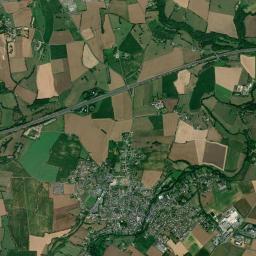 Loué High Resolution Satellite Map