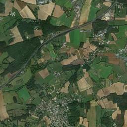 Pruillé-le-Chétif High Resolution Satellite Map