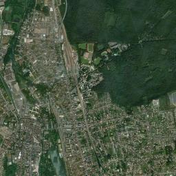 Montargis High Resolution Satellite Map