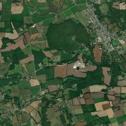 Plogastel-Saint-Germain High Resolution Satellite Map
