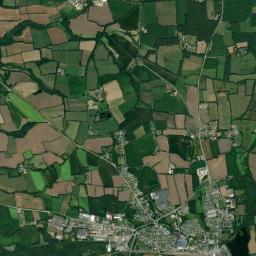 Rosporden High Resolution Satellite Map