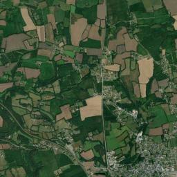 Bannalec High Resolution Satellite Map