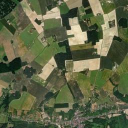 Château-Renard High Resolution Satellite Map