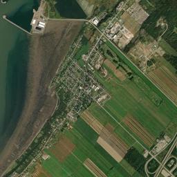 Cacouna High Resolution Satellite Map