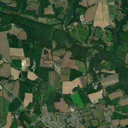 Mellac High Resolution Satellite Map