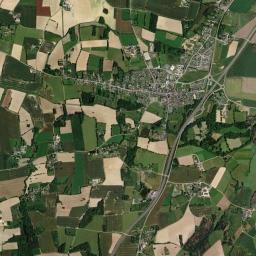 Guignen High Resolution Satellite Map