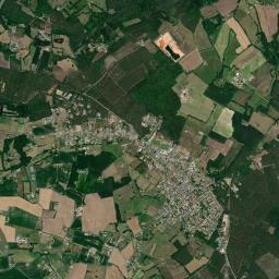 Brette-les-Pins High Resolution Satellite Map