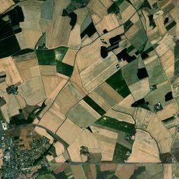 Morée High Resolution Satellite Map