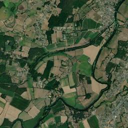 Fillé High Resolution Satellite Map