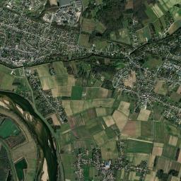 Chécy High Resolution Satellite Map