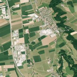 Wolfertschwenden High Resolution Satellite Map