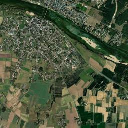 Jargeau High Resolution Satellite Map