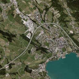 Mondsee High Resolution Satellite Map