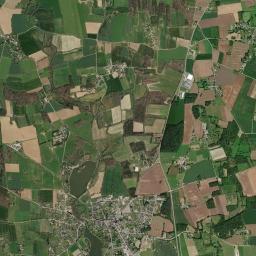 Carentoir High Resolution Satellite Map