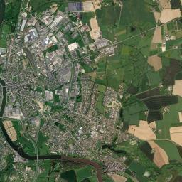 Château-Gontier High Resolution Satellite Map