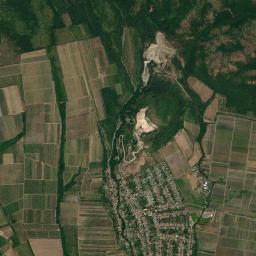 Gyöngyössolymos High Resolution Satellite Map