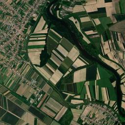 Csenger High Resolution Satellite Map