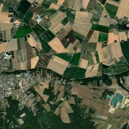 Tigy High Resolution Satellite Map