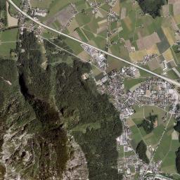 Sankt Leonhard High Resolution Satellite Map