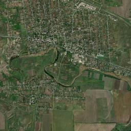 Komyshuvakha High Resolution Satellite Map