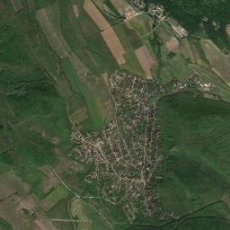 Csobánka High Resolution Satellite Map