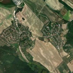 Szomor High Resolution Satellite Map