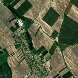 Szákszend High Resolution Satellite Map