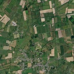 Quilly High Resolution Satellite Map