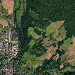 Clamecy High Resolution Satellite Map