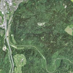 Töss (Kreis 4) / Eichliacker High Resolution Satellite Map