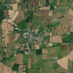 Les Touches High Resolution Satellite Map