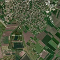 Nádudvar High Resolution Satellite Map