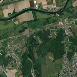 Ballan-Miré High Resolution Satellite Map