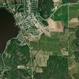 Ville-Marie High Resolution Satellite Map