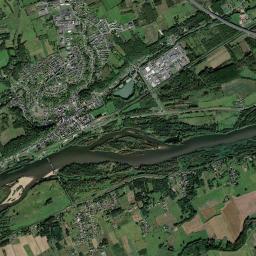 Langeais High Resolution Satellite Map