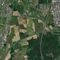 Chambray-lès-Tours High Resolution Satellite Map